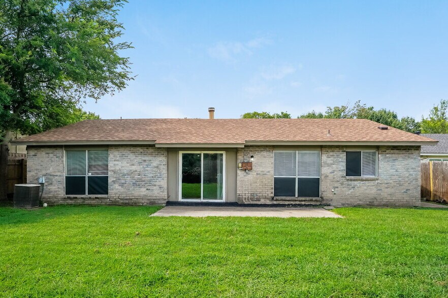 Building Photo - 618 Thornwood Trail