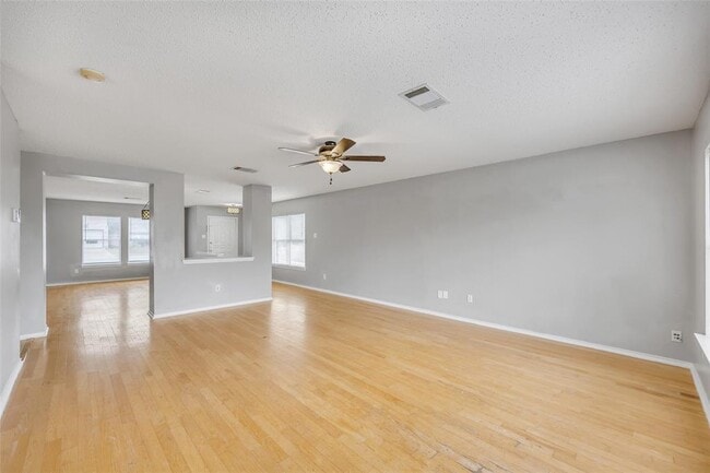 Building Photo - 2514 Byfield Dr