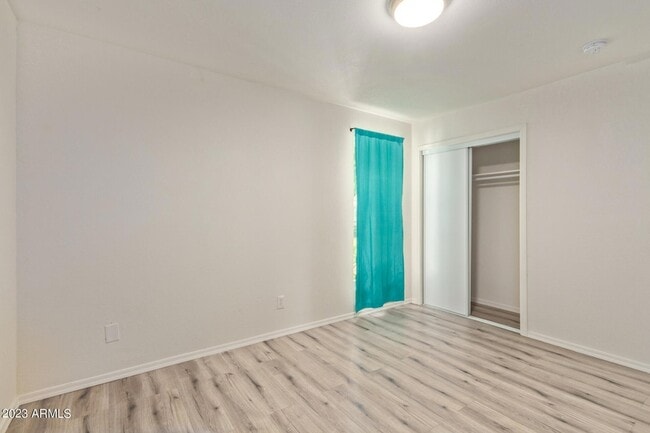 Building Photo - 2633 W Ocotillo Rd