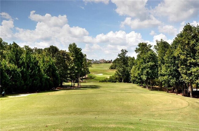 Building Photo - 5861 Yoshino Cherry Ln NE