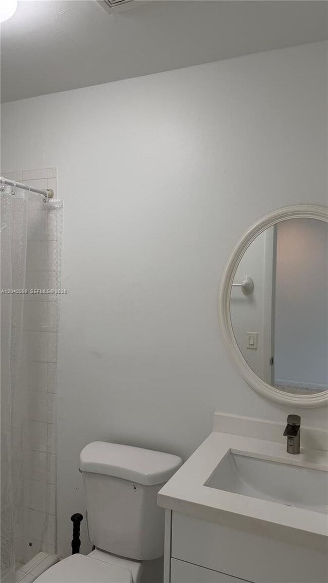 Building Photo - 612 NW 43rd Ct