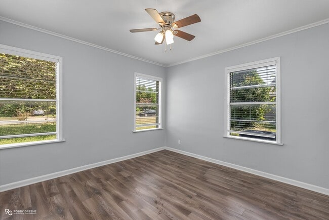 Building Photo - remodeled home