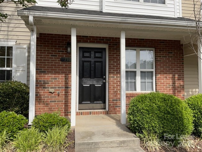 Building Photo - 130 Mangum Cir