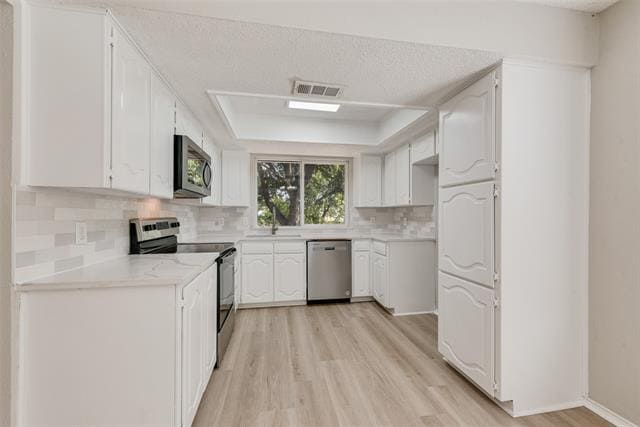 Building Photo - 2709 Typhon Dr