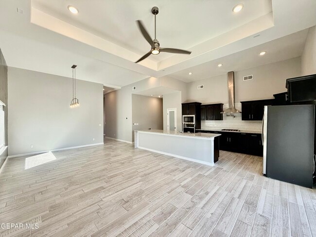 Building Photo - 15136 Ambition Ave