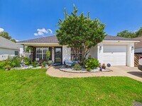 Building Photo - 117 Millbrook Dr
