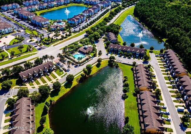 Building Photo - 7037 Berrybrook Dr