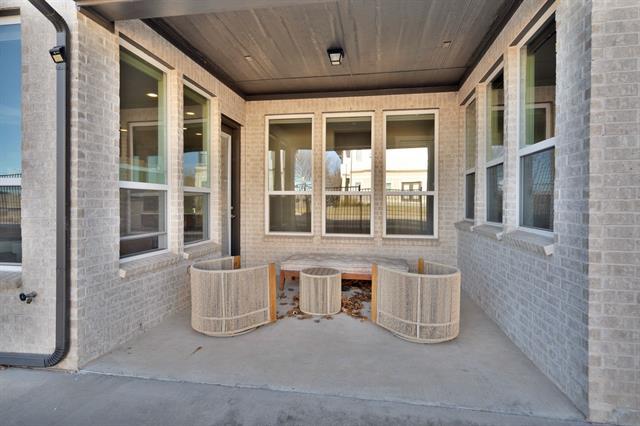 Building Photo - 7201 Avondale Dr