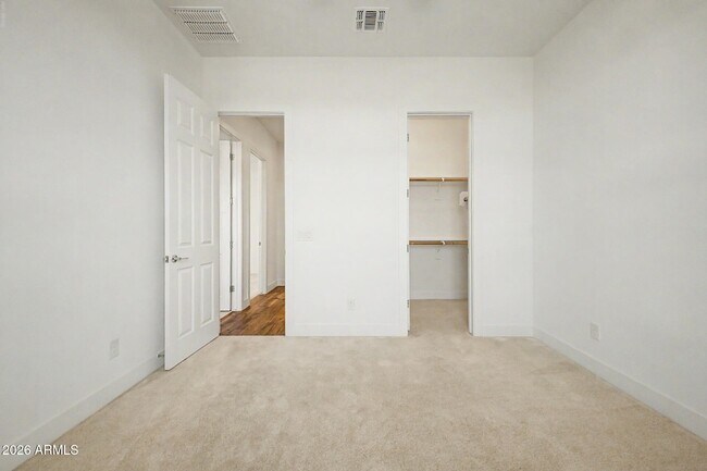 Building Photo - 2083 E Scorpio Pl