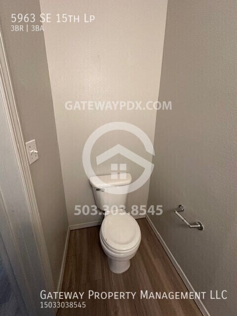 Building Photo - 5963 SE 15th Loop