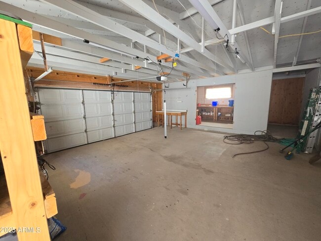 Building Photo - 525 El Recreo Ct