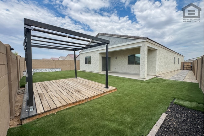 Building Photo - 5Bed/3Bath House at Northern Pkwy/El Mirage Rd! Ready for Immediate Move-In!