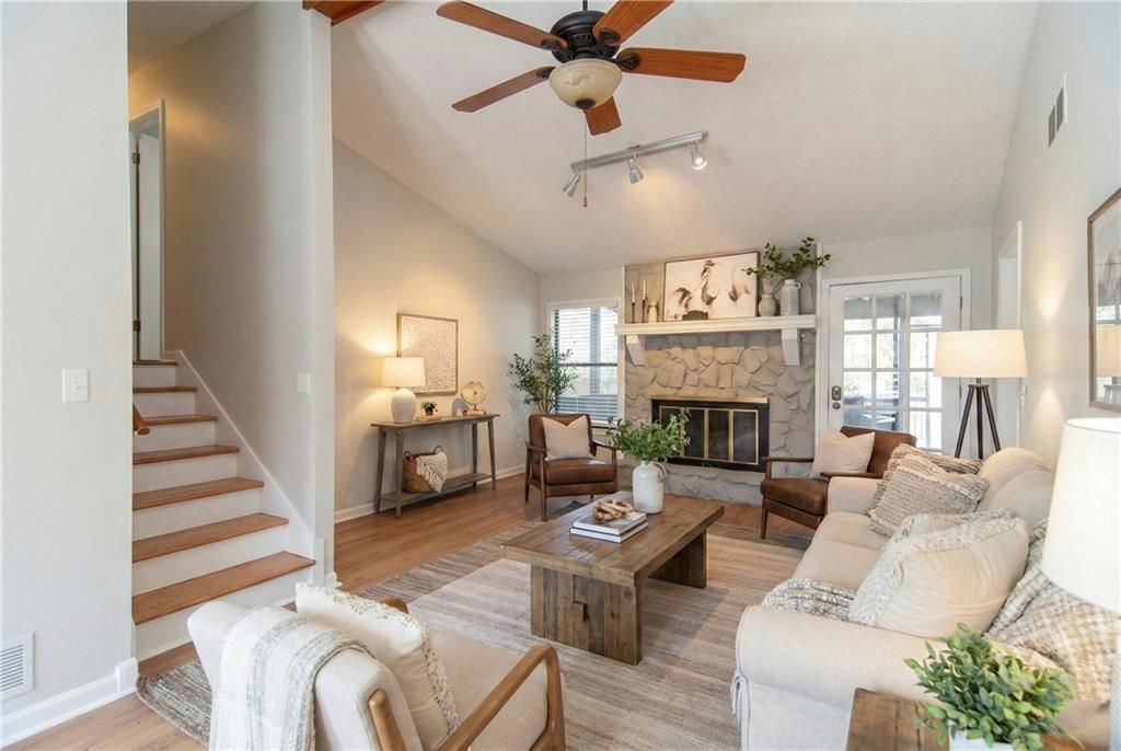 Building Photo - 516 Faith St