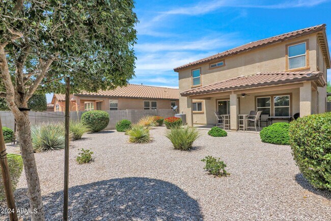 Building Photo - 40911 W Tamara Ln