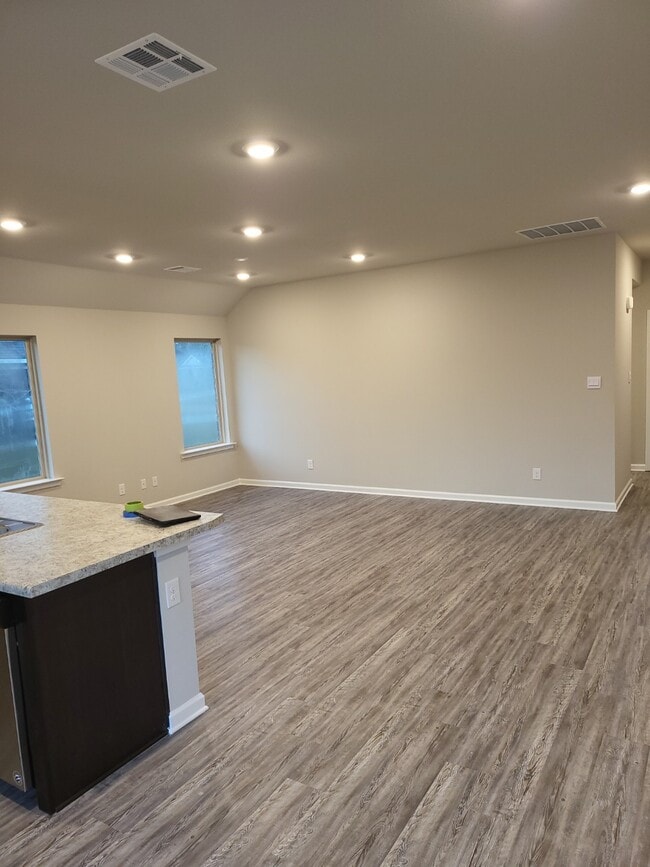 Building Photo - 48464 Fox Hollow Blvd