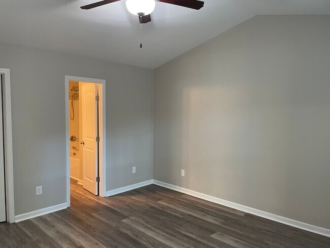 Building Photo - 3 bedroom, 2 bath home for rent in Brookstone in Sunset Harbor in Bolivia