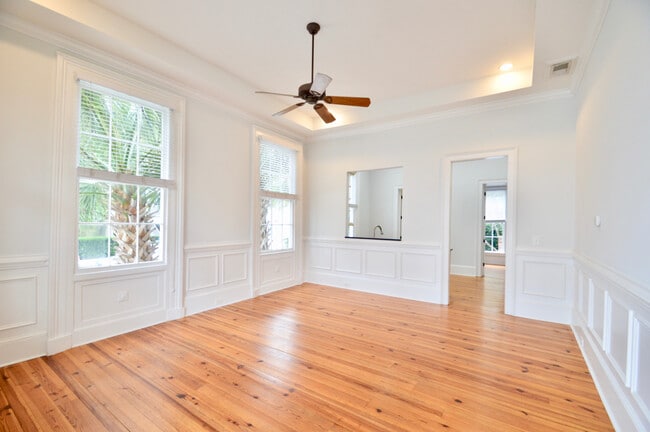 Building Photo - 192 Wentworth St