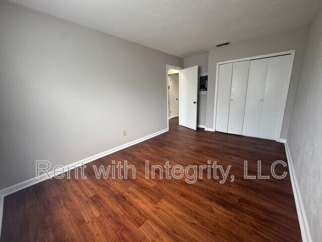 Building Photo - 1445 Willow Bend Way