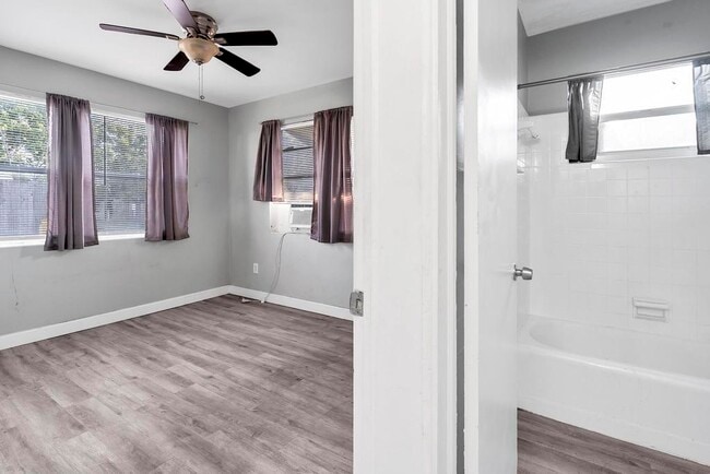 Building Photo - 813 9th N Ave