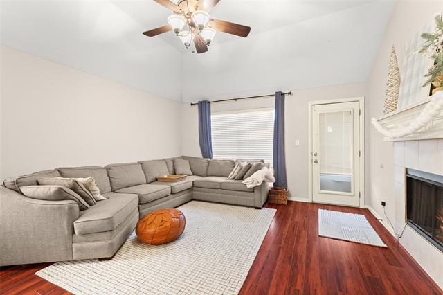 Building Photo - 2605 Swan Dr