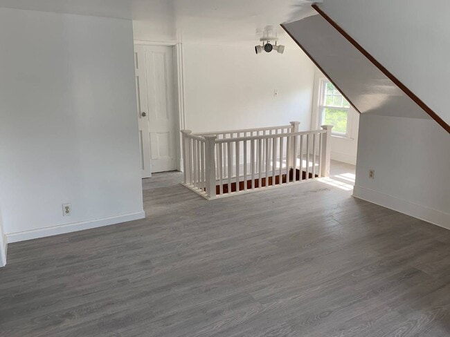 Building Photo - 405 Bement Ave