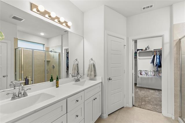 Building Photo - 517 Williams Way