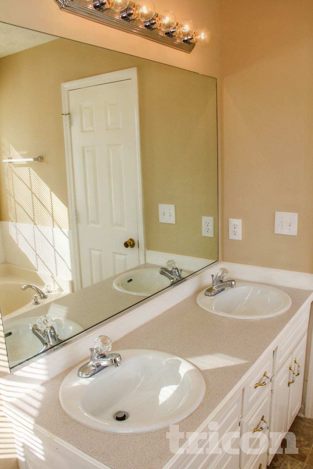 Building Photo - 15 Stewart Hollow Ln