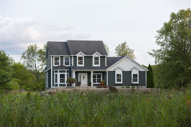 Building Photo - Penn Schools executive home on 5 acres in Granger IN!