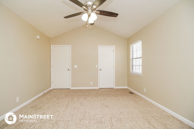 Building Photo - 3292 LUANN Dr