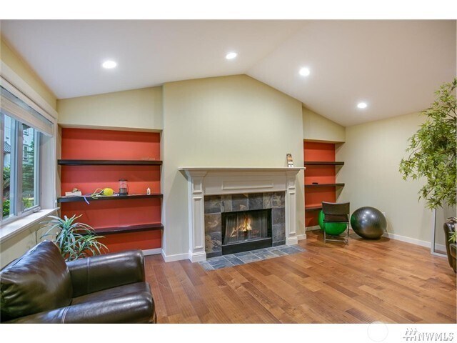 Clubhouse - 15140 NE 82nd St
