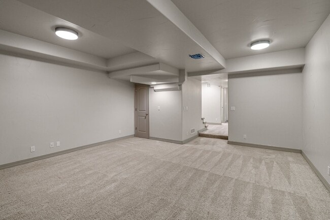 Building Photo - 1275 S Clayton St