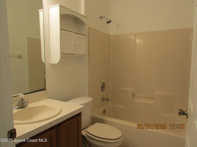 Building Photo - 4192 Collinwood Dr