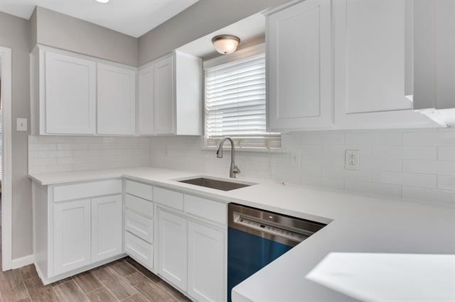 Building Photo - 14721 Birchridge Dr