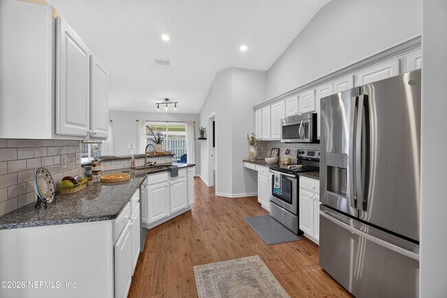 Building Photo - 12838 Chets Creek Dr N