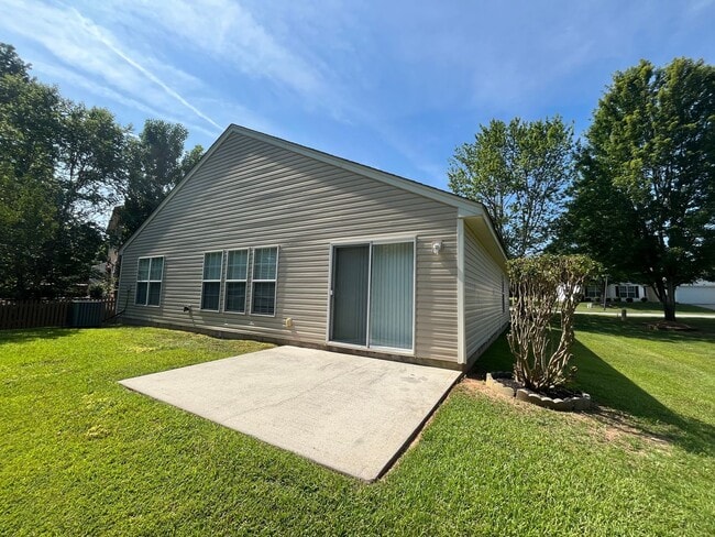 Building Photo - Charming 3 Bedroom, 2 Bath Home in Indian ...