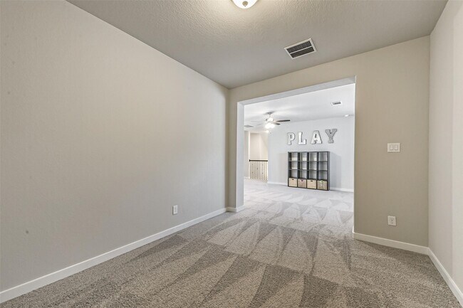 Building Photo - 18407 Kilbowie Pl