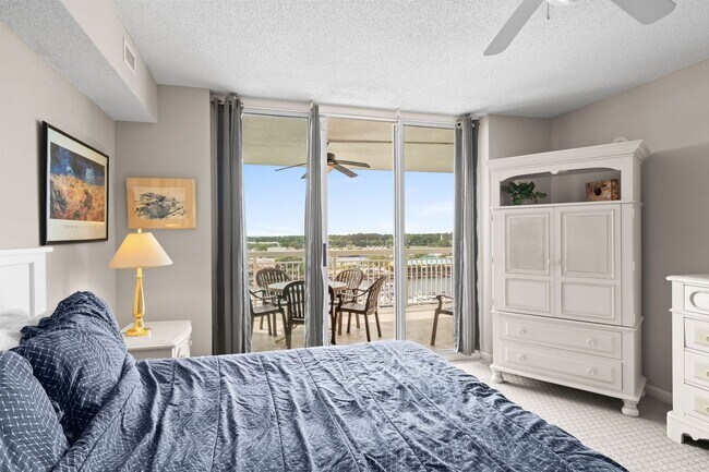 Building Photo - Spacious 3BR/3BA Coastal Retreat at Harbour Pointe – Utilities Included!