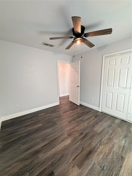 Building Photo - 100 Little Fox Ave