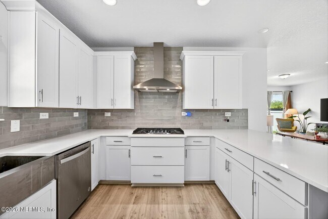 Building Photo - 168 Torres Trce