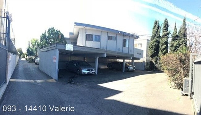 Building Photo - 14410 Valerio St
