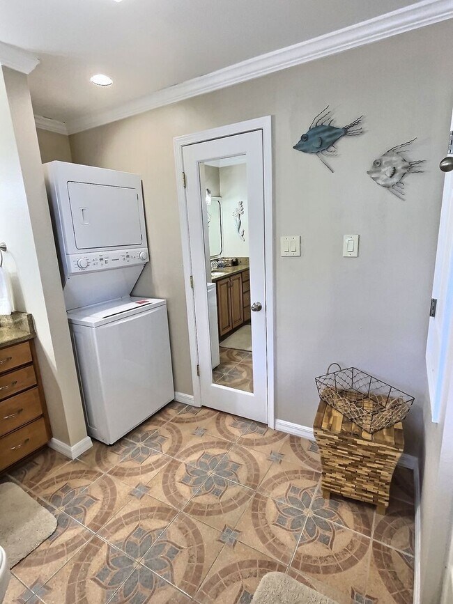 Building Photo - FURNISHED Bayou-Front Living Just Minutes from Downtown Ocean Springs!