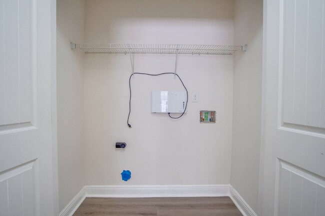 Building Photo - 3-Bedroom Home with Open Floor Plan, and Oversized Primary Suite