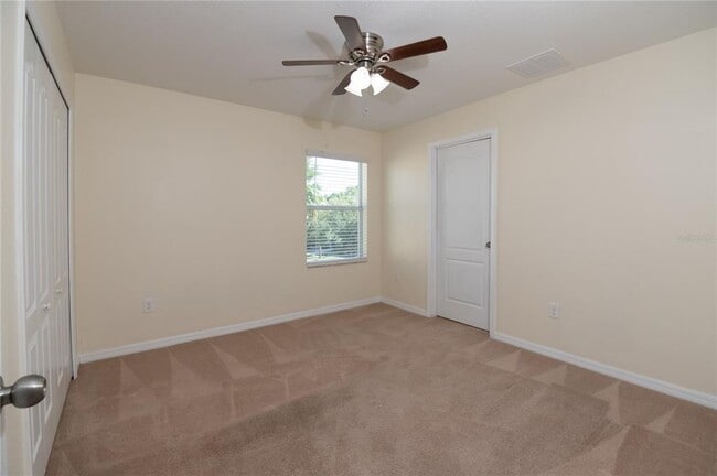 Building Photo - 12009 Greengate Dr