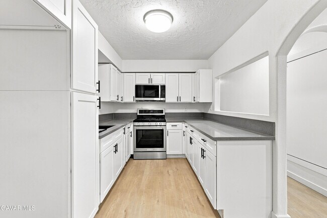 Building Photo - 38466 Sumac Ave