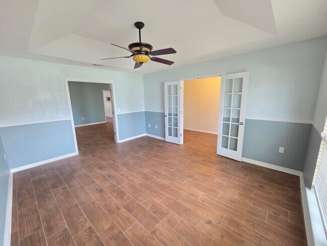 Building Photo - 9342 Pouder Ln