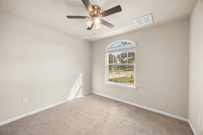 Building Photo - 10905 Ukaoma Wy