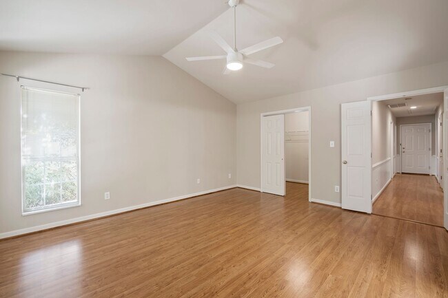Building Photo - Beautiful 3 Bedroom Ranch Home Located In Ballantyne Area
