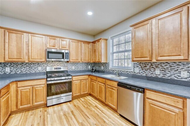 Building Photo - 2934 Wintercrest Dr