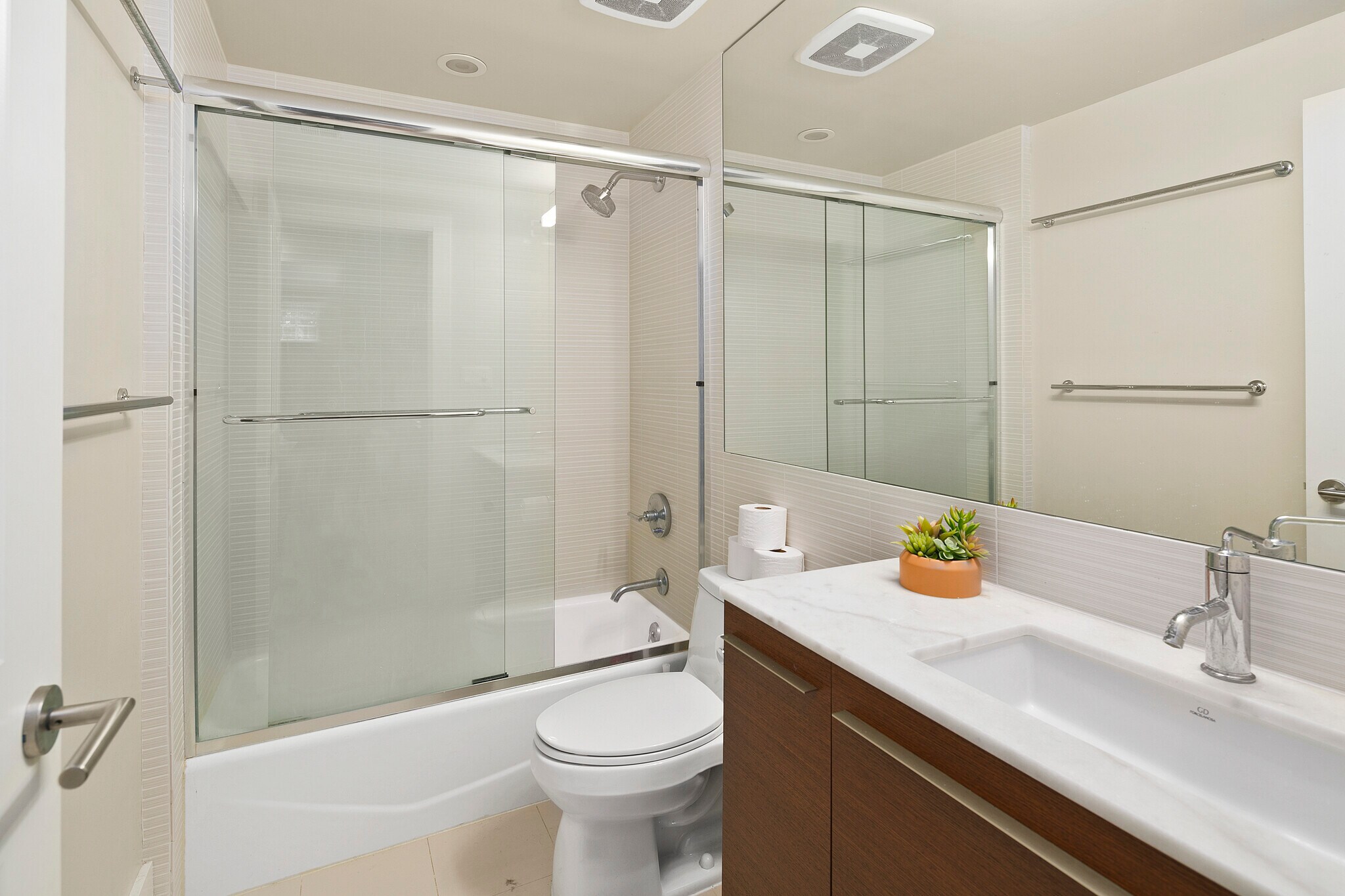 Building Photo - 2818 Connecticut Ave NW