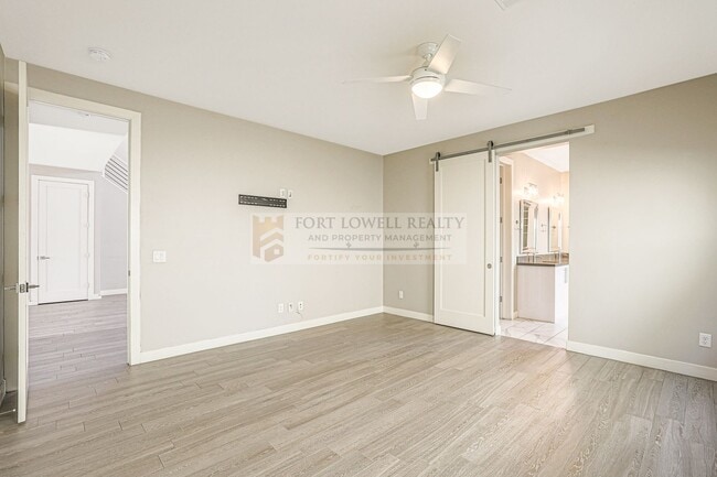 Building Photo - Amazing Rental in Lower Arcadia available ...